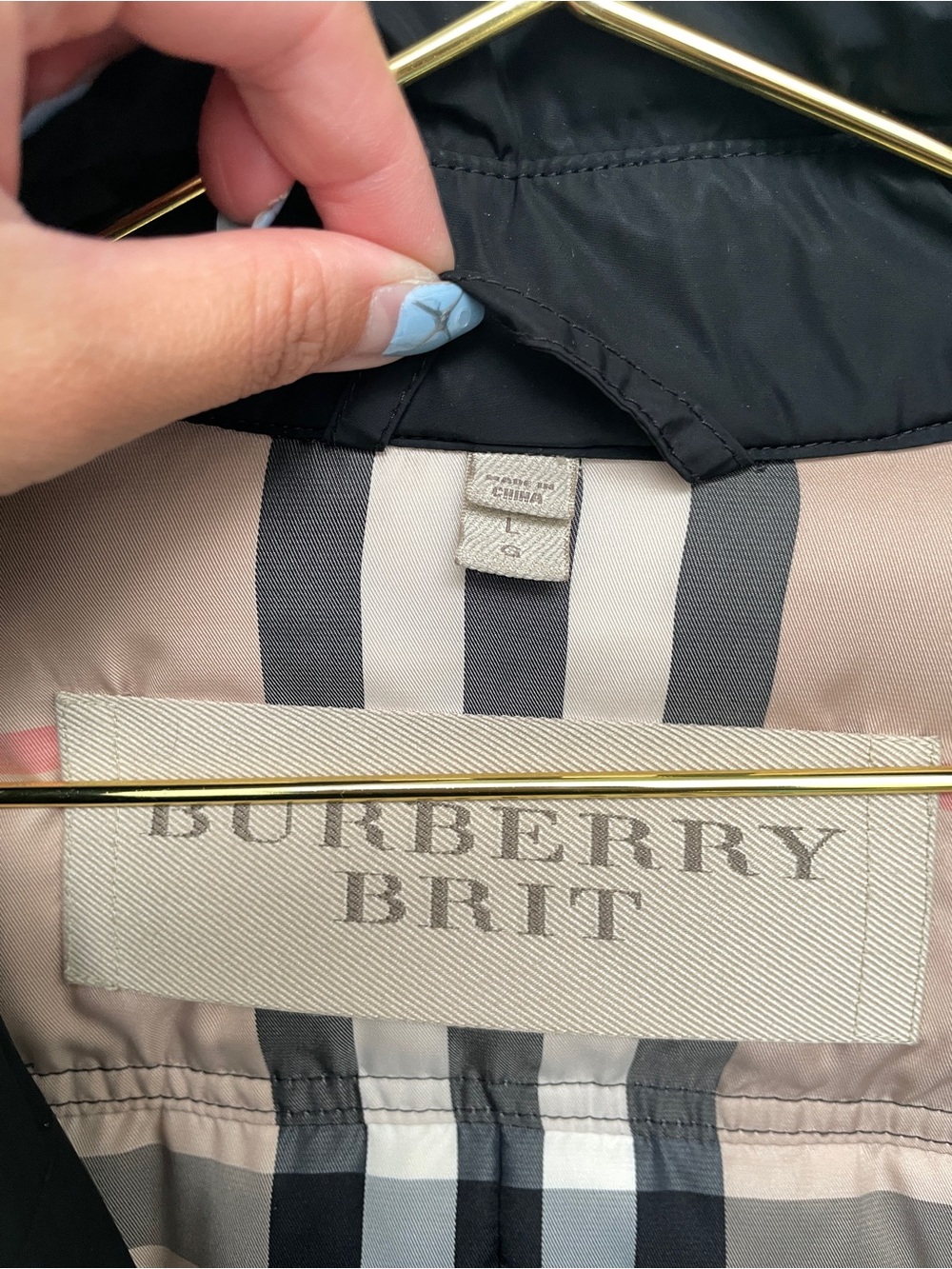 Burberry Brit Women's Black Quilted Belted Puffer Jacket - medium/large - Picture 9 of 13